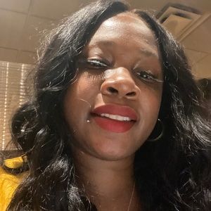 Meet your Posher, Venetra